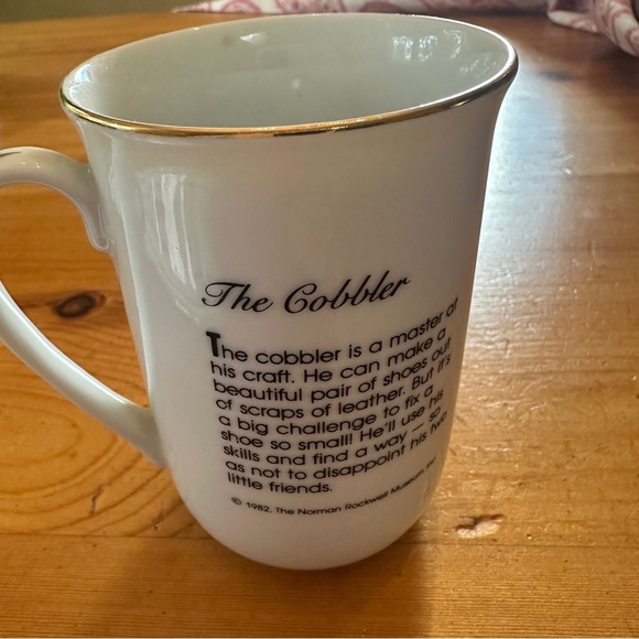 1982 NORMAN ROCKWELL MUG porcelain collectors cup Japan museum The Cobbler TC5 - Picture 3 of 5